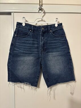 High-Waist Shorts Size 29 Raw Edge Dark Long Inseam Model Off Duty Minimalist